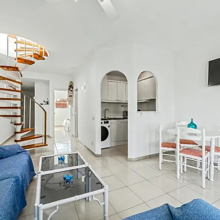 Penthouse Golf Park Tenerife *